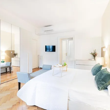 Spacious In Design District By Easylife Appartement