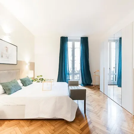 Spacious In Design District By Easylife Apartmán *